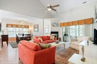 122 N Shore Drive, Sneads Ferry, NC 28460 — 2-bedroom home in North Shore Country Club, Sneads Ferry, NC, photo 5 of 21