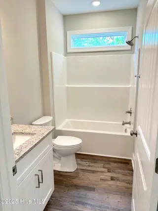321 NE 52nd Street, Oak Island, NC 28465 – photo 12: IMG_4499
