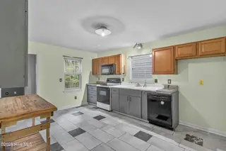 117 S 13th Street, Wilmington, NC 28401 – photo 21: 22_kitchen