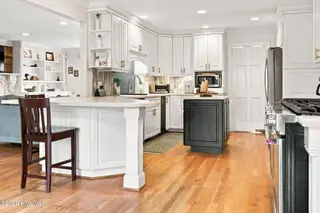 300 Wesley Road, Greenville, NC 27858 – photo 13: 37-web-or-mls-IMG_0050