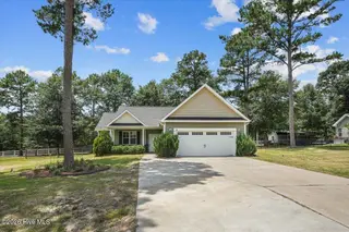 103 Oak Tree Lane, Goldsboro, NC 27530 – photo 4: 04-103 Oak Tree Dr-4
