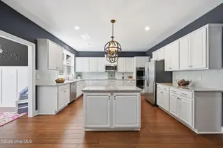 101 Balboa Court, New Bern, NC 28560 – photo 15: 29-web-or-mls-29-print-0C0A6718-Edited c