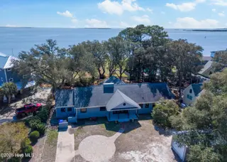 304 River Drive, Southport, NC 28461 – photo 1: 304 River Dr