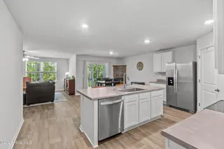 849 Tuscarora Trail, Jacksonville, NC 28546 – photo 5: Kitchen/Living Area
