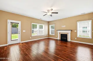 1036 Adams Landing Drive, Wilmington, NC 28412 — 5-bedroom home in Adams Landing, Wilmington, NC, photo 12 of 60