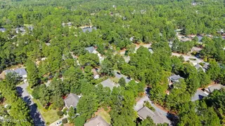 2 Macon Lane, Pinehurst, NC 28374 — 3-bedroom home in Pinehurst No. 6, Pinehurst, NC, photo 4 of 46: 4-web-or-mls-dji_fly_20260928_141114_069