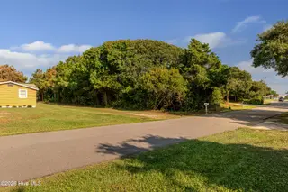 104 Juniper Road, Pine Knoll Shores, NC 28512 – photo 13: Vacant lot in Pine Knoll Shores