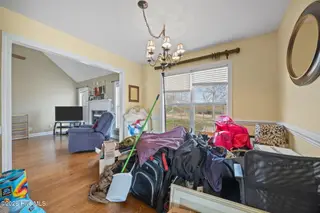 1636 Crawfords Pointe Drive, Greenville, NC 27834 — 3-bedroom home in Crawfords Pointe, Greenville, NC, photo 13 of 38: 20-web-or-mls-IMG_6952