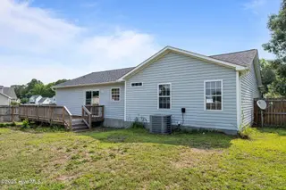 105 Linden Road, Richlands, NC 28574 – photo 24: 31-web-or-mls-09