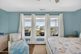 6626 W Beach Drive, Oak Island, NC 28465 – photo 22: 6626WestBeachDrive-78
