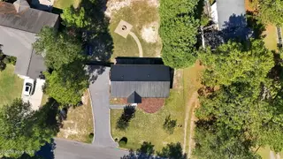 360 Gun Club Drive, Pinehurst, NC 28374 — 3-bedroom home in Village Acres, Pinehurst, NC, photo 9 of 46: 9-web-or-mls-DJI_20241024162423_0933_D