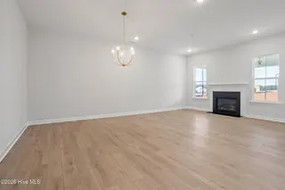 9242 Salty Breeze Place, Leland, NC 28451 — 3-bedroom home in Grand Park, Leland, NC, photo 13 of 47: 17-2068 Bull City Bend [3070747]_17