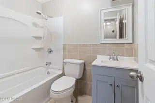 614 Wedgewood Road, Whiteville, NC 28472 – photo 14: Full Hall Bath