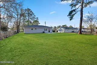 302 Shamrock Drive, Jacksonville, NC 28540 – photo 23: 20240116144219960615000000-o