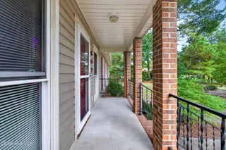 607 Shelley Drive, Goldsboro, NC 27534 — 3-bedroom home in Mimosa Park, Goldsboro, NC, photo 3 of 49: 6-web-or-mls-DSC02253