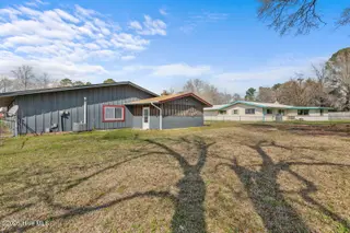 107 Tanglewood Drive, Jacksonville, NC 28540 – photo 6: tangled-29