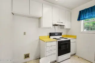 204 Sebastian Way, Rocky Mount, NC 27804 — 2-bedroom home, Rocky Mount, NC, photo 19 of 34: 010_file_7970