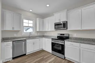 51 Talbert Drive, Rocky Point, NC 28457 – photo 7: 6G8A3273