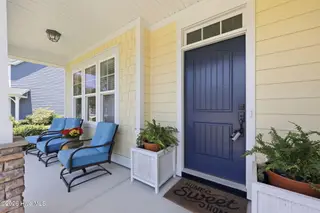 425 Lanyard Drive, Newport, NC 28570 – photo 5: 5-web-or-mls-425 Lanyard Dr 005