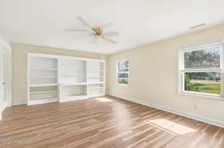 1011 Pelican Drive, New Bern, NC 28560 – photo 10: 1011 Pelican Drive10