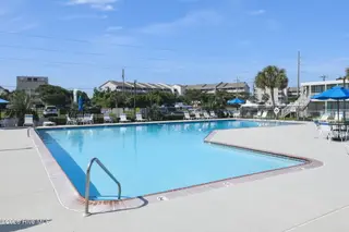 1918 W Fort Macon Road 233 Bogue Shores Condominium, Atlantic Beach, NC 28512 – photo 15: 5-web-or-mls-1S3A3571