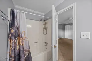 70 Barnes Street, Greenville, NC 27858 – photo 20: 20-web-or-mls-BLS_0054