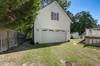 416 Woodfield Drive, Nashville, NC 27856 – photo 12: 043-416WoodfieldDrive-Nashville-NC-27856