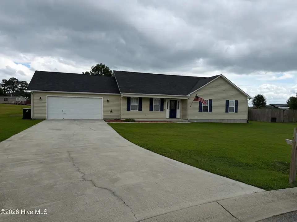 136 Annie Road, Richlands, NC 28574 – photo 1 of 19