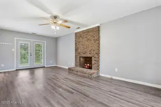112 Carlisle Court, Jacksonville, NC 28546 – photo 7: DSC_0134