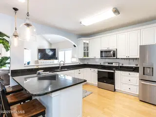 129 Sunset Drive, Cedar Point, NC 28584 – photo 11: 011-1280x960-kitchen
