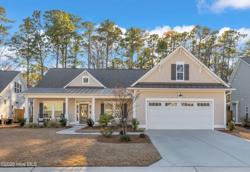 452 Beaumont Oaks Drive, Wilmington, NC 28411 – photo 1 of 44: 452 Beaumont Oaks Dr-00001