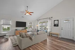 712 Ocracoke Drive, Wilmington, NC 28412 – photo 6: 27-web-or-mls-DSC04668