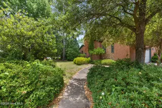 146 Lismore Drive, Winterville, NC 28590 – photo 6: lismore-3