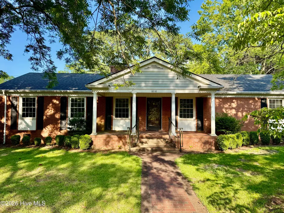 1818 Friendly Road, Goldsboro, NC 27530 – photo 1 of 32: IMG_4118