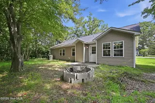 207 Sherwood Road, Jacksonville, NC 28540 – photo 8