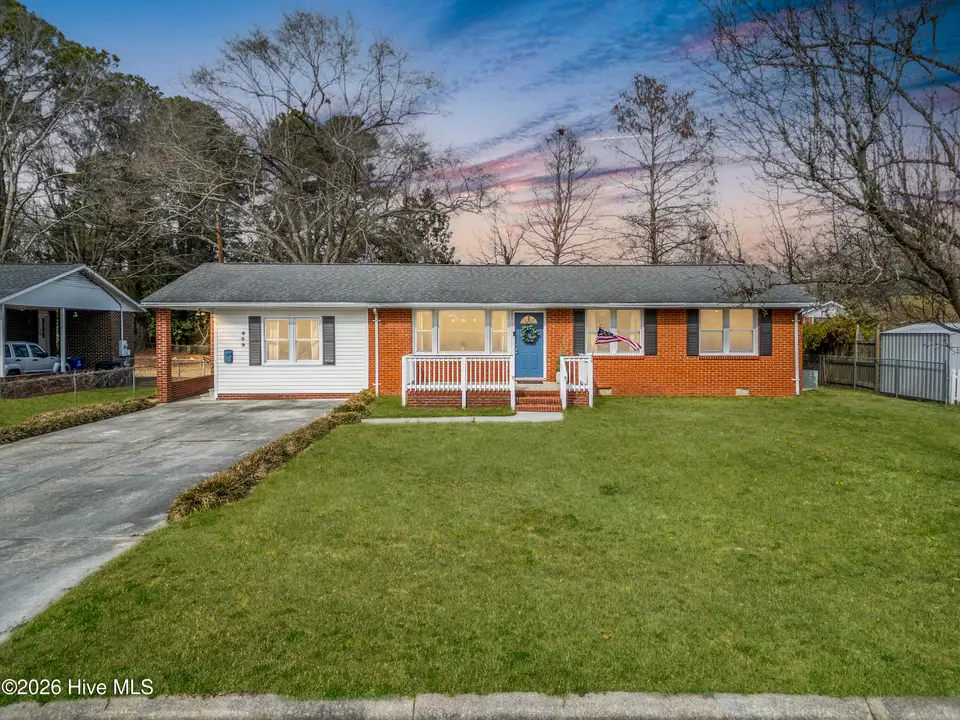 609 Forest Grove Avenue, Jacksonville, NC 28540 – photo 1 of 42: Forest Grove Twilight
