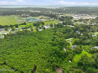 202 Mason Lane, Beaufort, NC 28516 – photo 10: 9-web-or-mls-202 Mason 007_edit