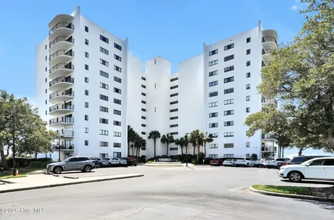 322 Causeway Drive Ste 1107, Wrightsville Beach