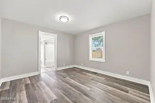 405 Greenview Drive N, Greenville, NC 27834 – photo 16: 24-web-or-mls-IMG_0041