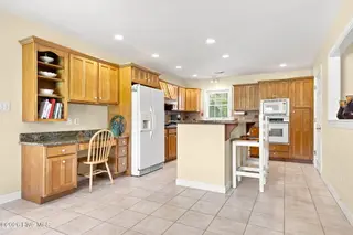 107 Silver Lake Court, Swansboro, NC 28584 – photo 20: 13-web-or-mls-590A5275
