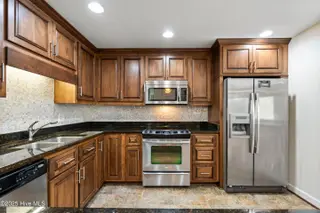 603 Clyde Drive, Jacksonville, NC 28540 – photo 14: mls-DSC07157