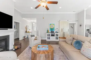 4149 Pine Hollow Drive, Wilmington, NC 28412 – photo 9: 010_4149_pine_hollow_drive-08_927