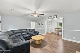 5203 Meadowbrook Drive, Trent Woods, NC 28562 – photo 15: Living Room