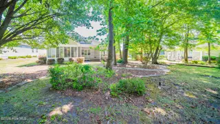 279 Ravennaside Drive NW, Calabash, NC 28467 — 3-bedroom home in Brunswick Plantation, Calabash, NC, photo 7 of 48