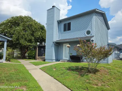 8 Harbour Walk 8, New Bern