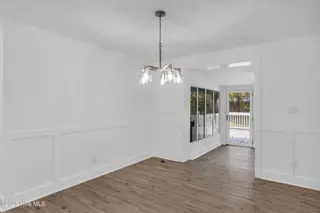 704 Vernon Drive, Jacksonville, NC 28540 – photo 13: dsc06470