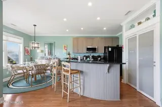 112 Oakleaf Drive 902a, Pine Knoll Shores, NC 28512 – photo 15: 33-web-or-mls-116 Salter Path 902A - 050