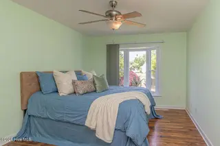 600 Adler Lane, Goldsboro, NC 27530 – photo 20: Firefly_Gemini Flash_MAKE THE BEDSPREAD