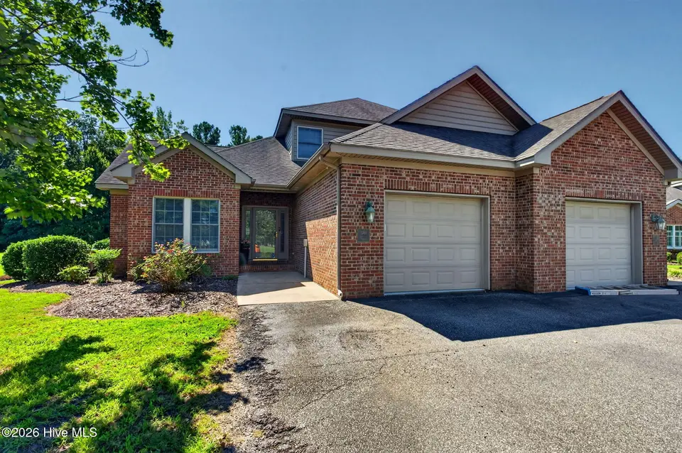 136 Golf Club Drive A, Elizabeth City, NC 27909 – photo 1 of 60: 1-web-or-mls-136-golf-club-dr-a