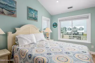 982 Ocean Boulevard W, Holden Beach, NC 28462 – photo 22: 982_OBW-23